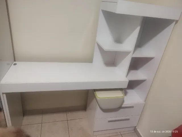 Escrivaninha  - Foto 3
