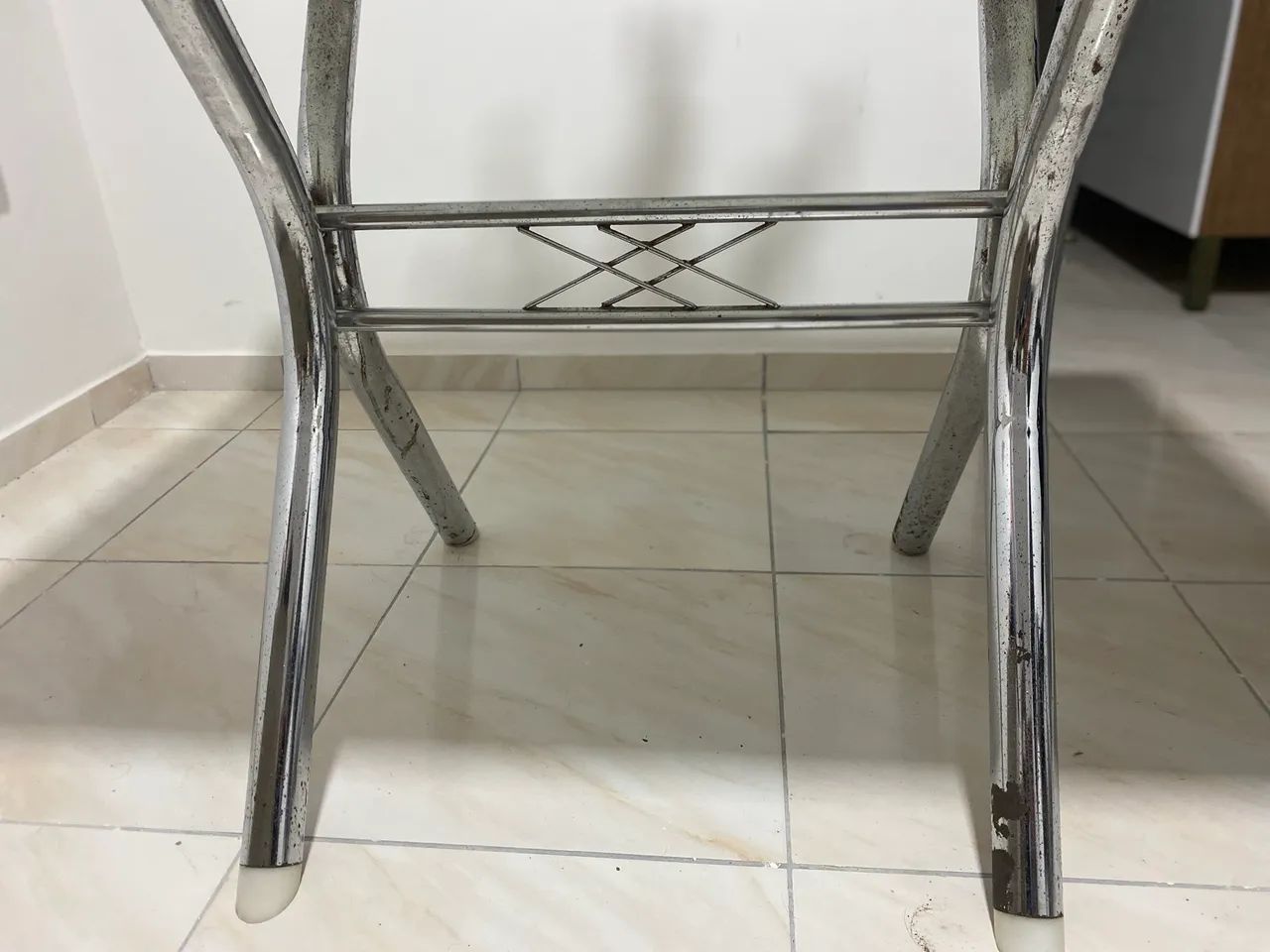 Mesa sem cadeiras  - Foto 3