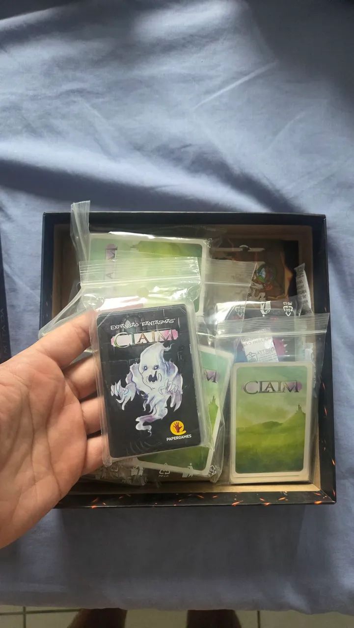 Claim (Edição Limitada) + 2 Expansões  - Foto 2