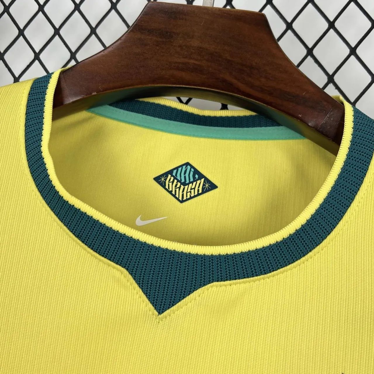 Camisa de Time - Brasil Amarela 26/27 Nike - Foto 3