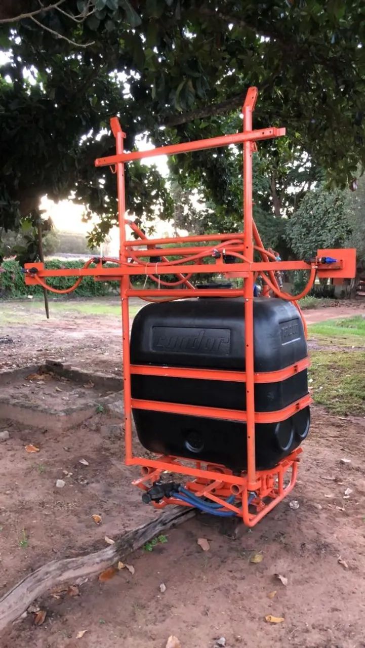 Soldas e restaurações de tanques de  plástico  - Foto 2