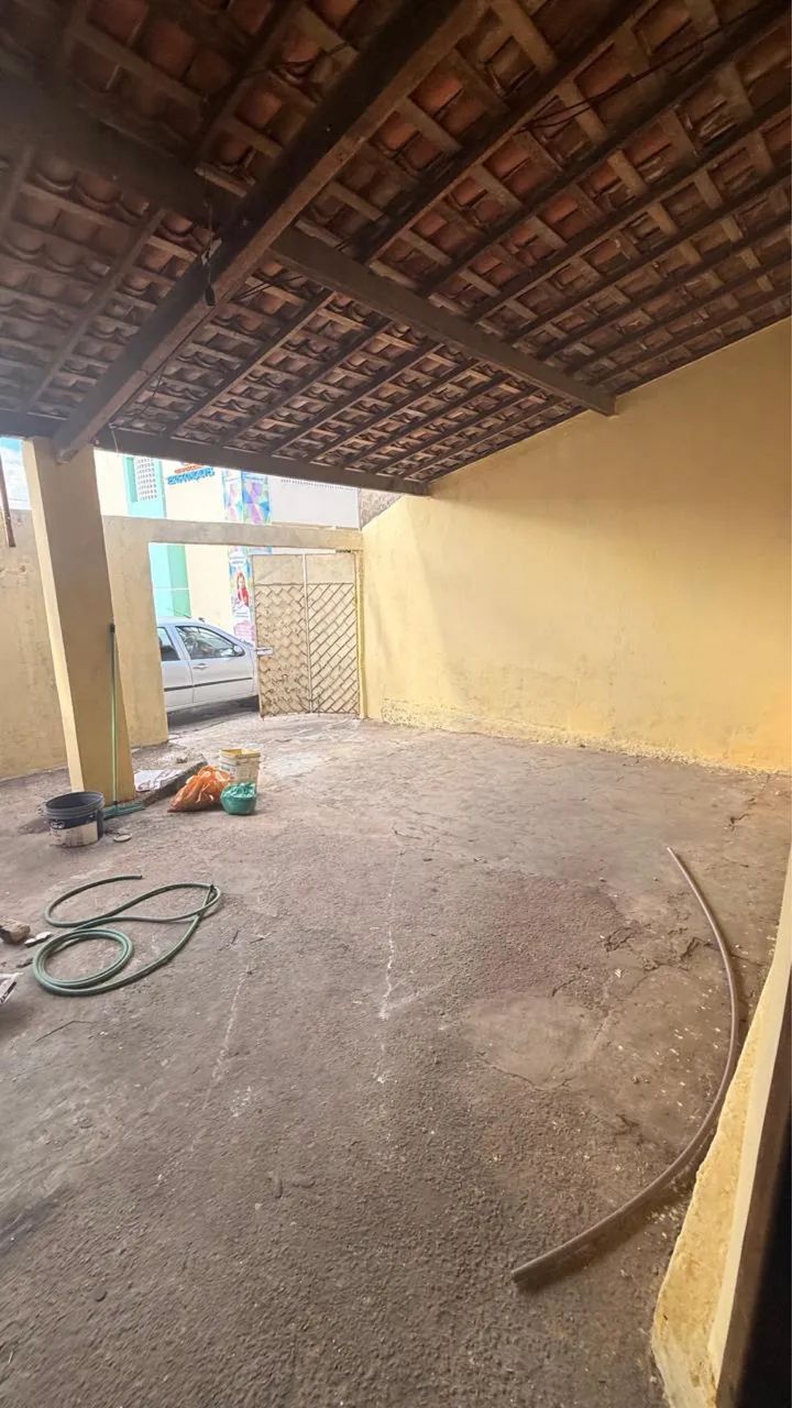 Vendo Casa no Fernando Collor com 2/4 sendo 2 wcs - Foto 2