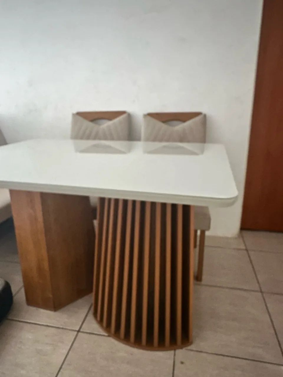 Mesa 4 cadeiras  - Foto 3
