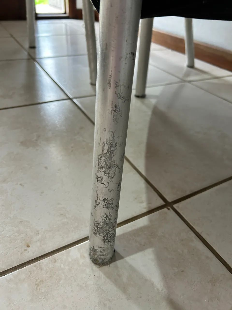 Duas poltronas  - Foto 3