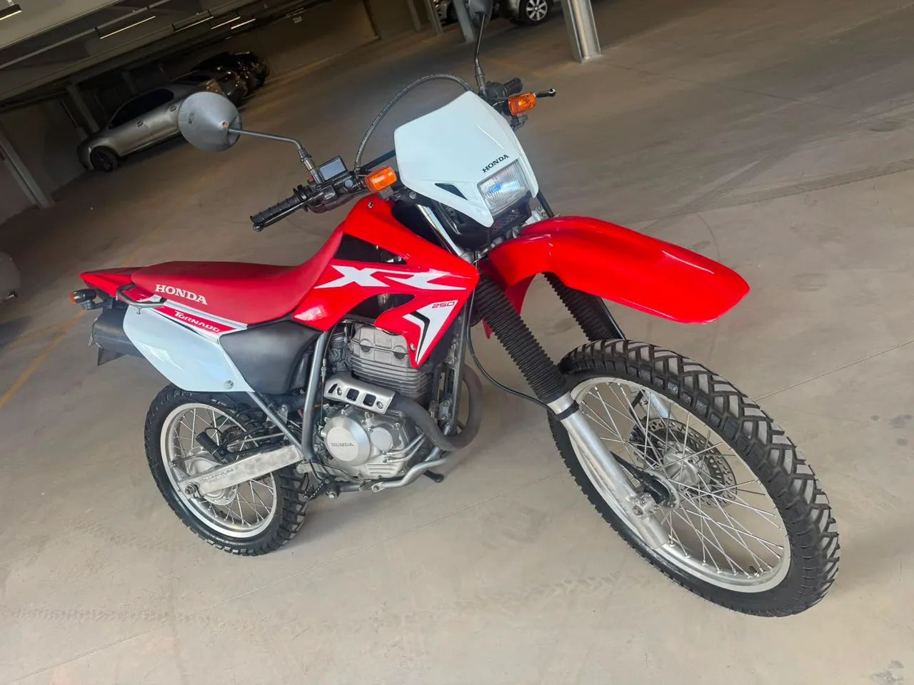 Vendo tornado para coleção 