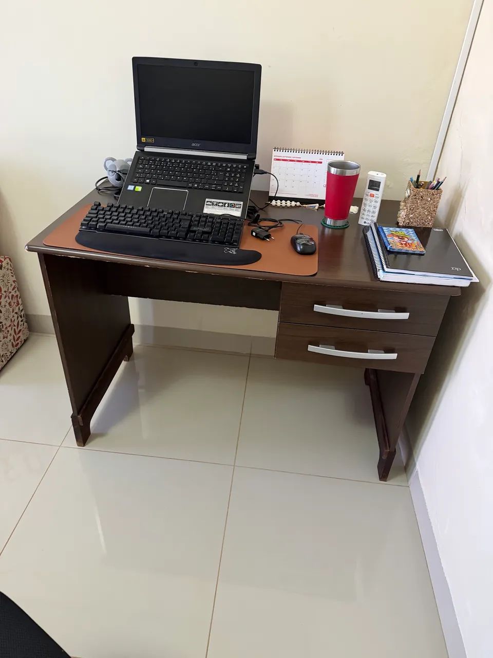 Mesa de Escritório R$150,00 - Foto 2