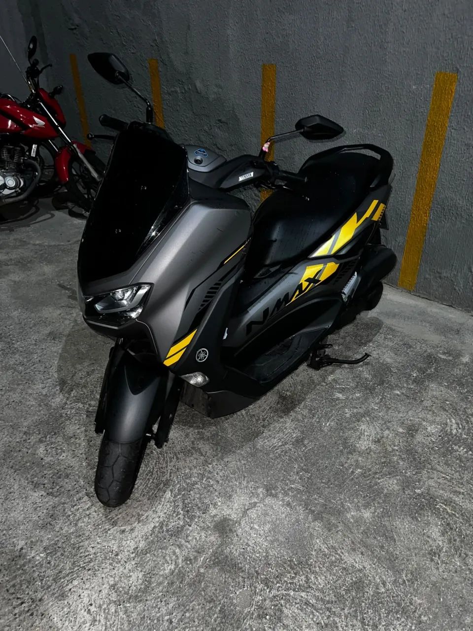 NMax 160 SE - Excelente estado