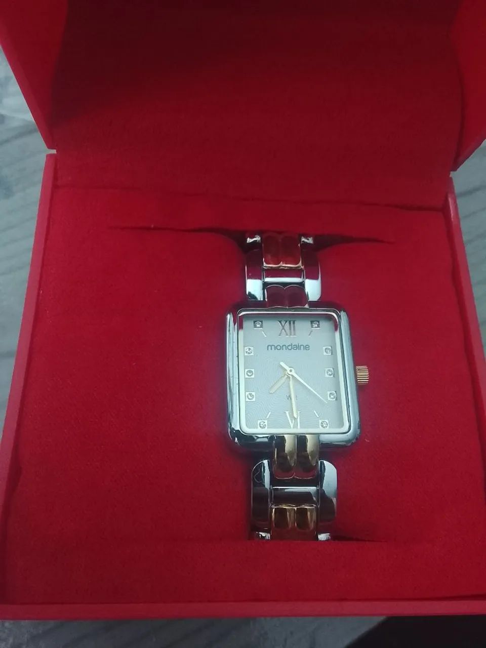 Relógio Mondaine feminino Original 