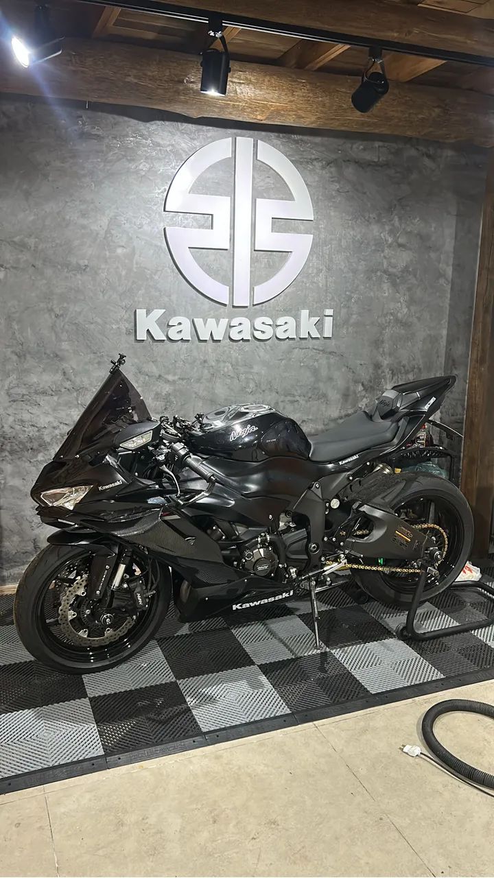 naaa　黒36 Kawasaki Zx-6r 636cc 2020 - 1490768997 | OLX