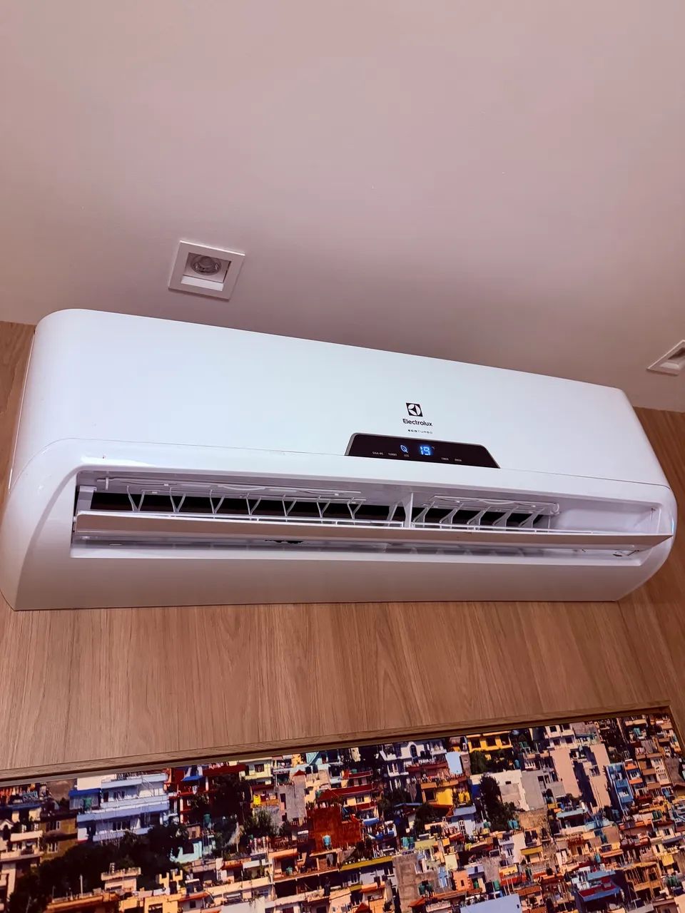 Ar Condicionado 18000 Eletrolux novíssimo - Foto 4