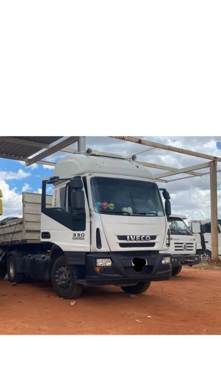 Vendo conjunto carreta iveco  - Foto 2