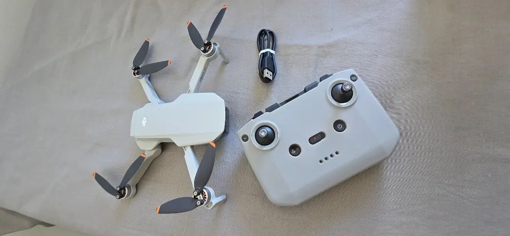 Drone DJI mini 2 SE muito novo - Foto 4