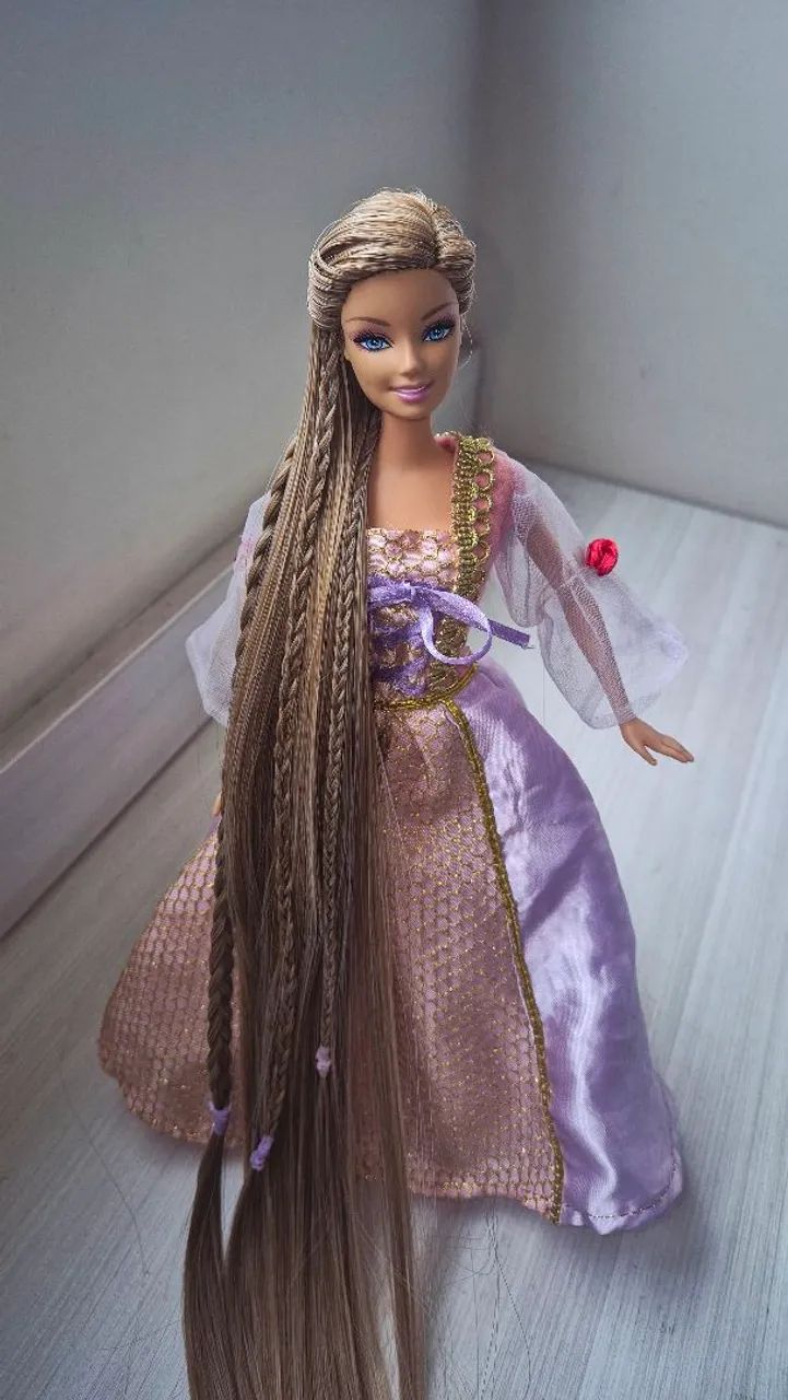 Barbie Rapunzel custom (sobre encomenda)  - Foto 3