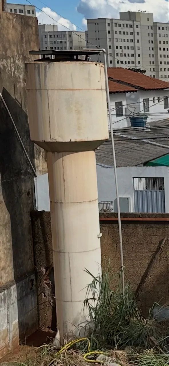 Caixa d?água estilo Taça e tubular 10mil litros
