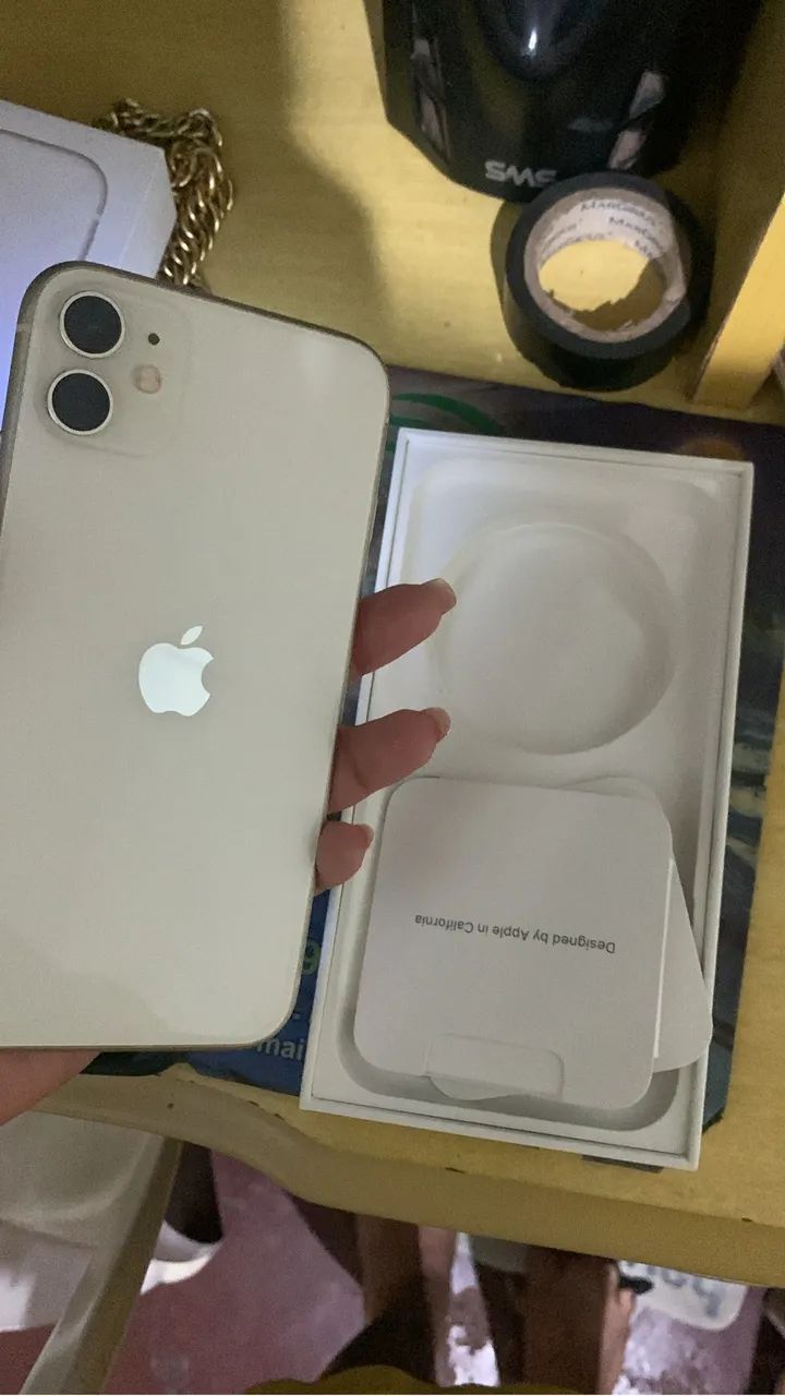 iPhone 11
