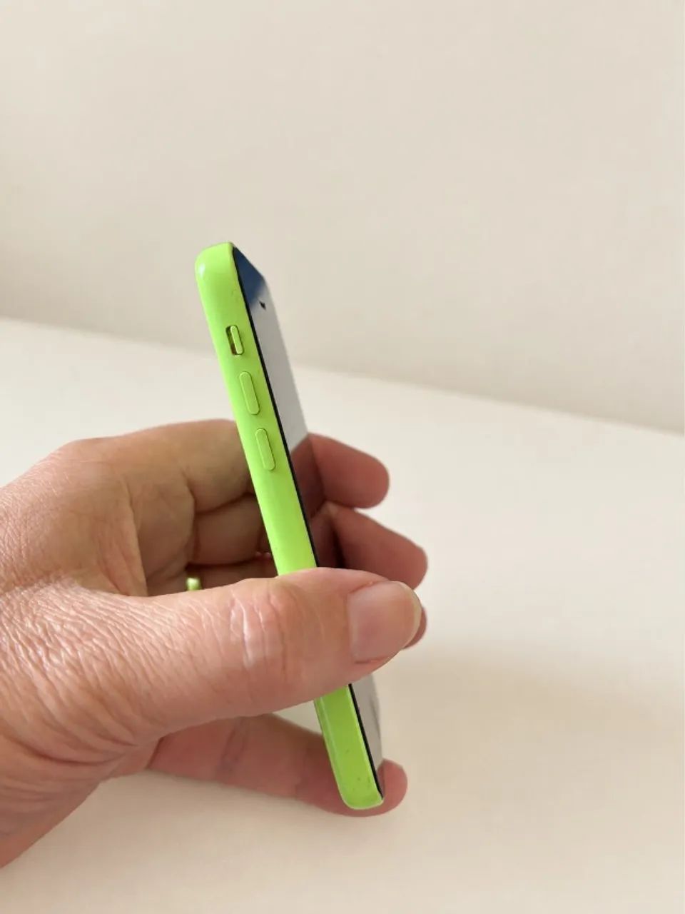 Apple iPhone 5C 16GB Verde A1507 - Celulares e Smartphones - Vila