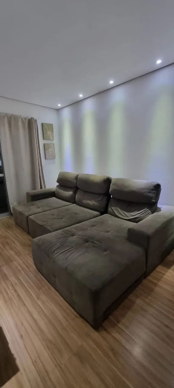 Sofá Retrátil 3 Lugares Suede Marrom - 3,00m com Chaise Fixa