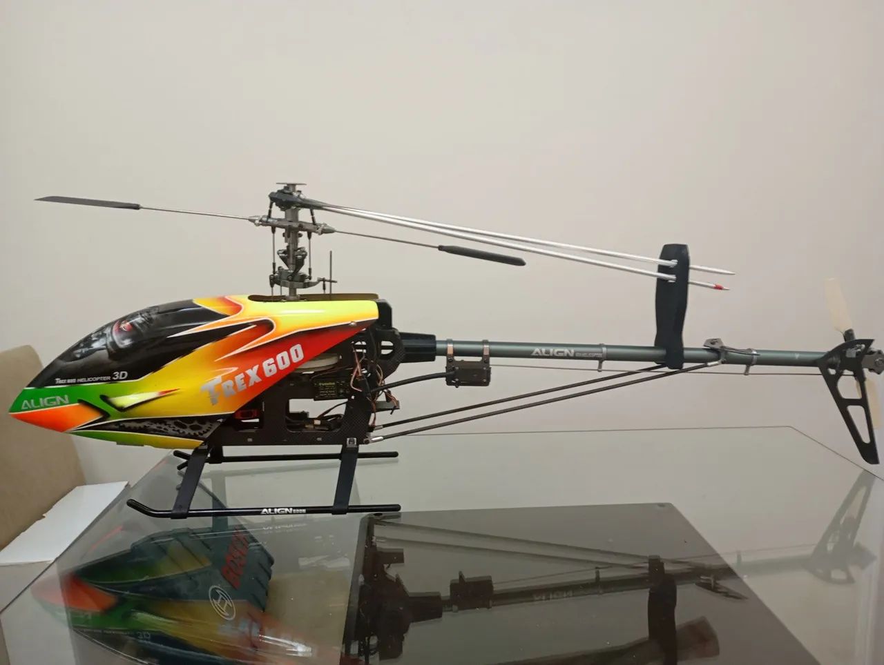 Helicóptero Algin T-Rex 600 - Foto 2