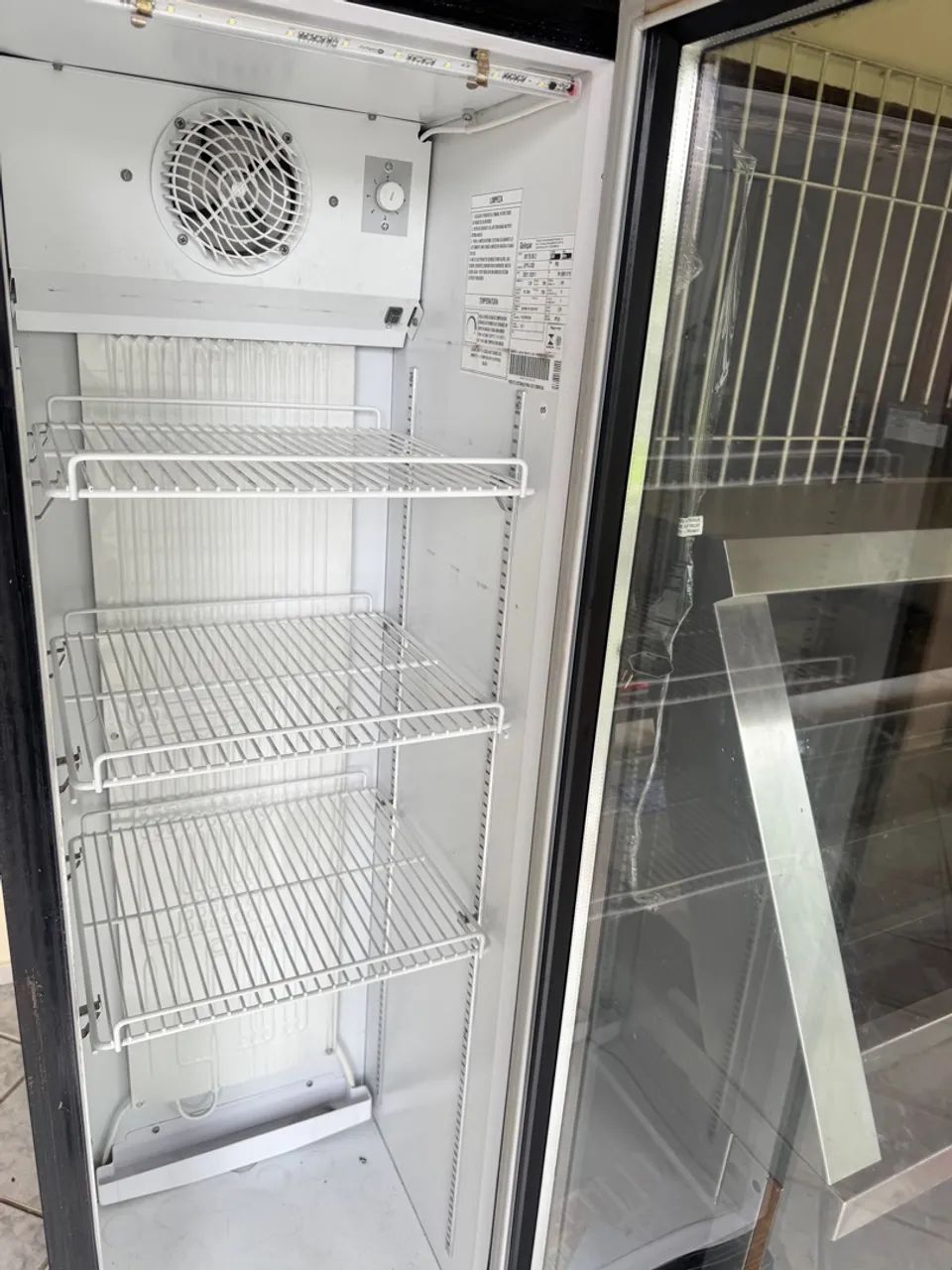 REFRIGERADOR / EXPOSITOR GELOPAR GPTU-230 - OPORTUNIDADE!  - Foto 4