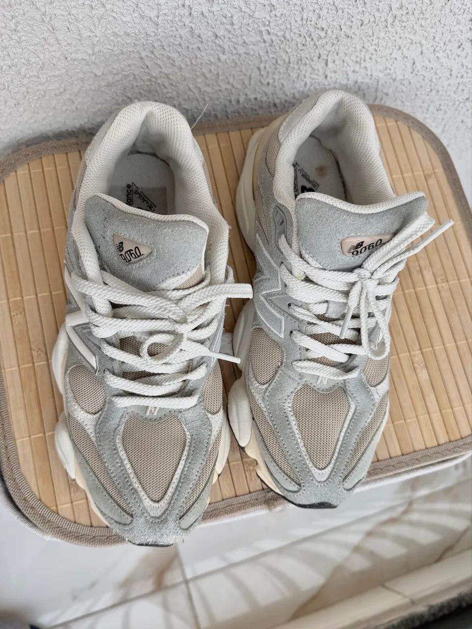 New balance 9060 tamanho 39