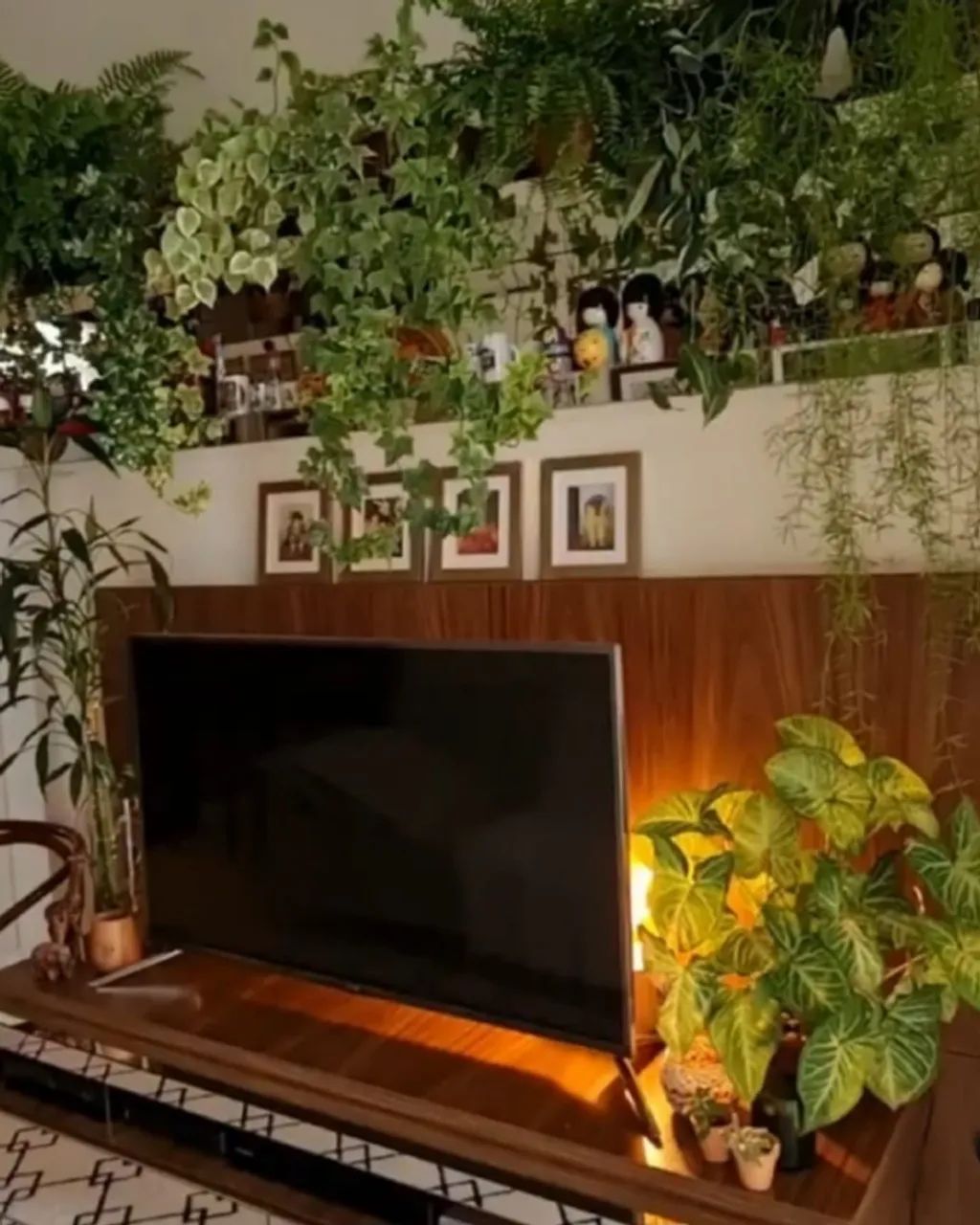 Excelente móvel para sala de estar, versátil e moderno, com design exclusivo. - Foto 2
