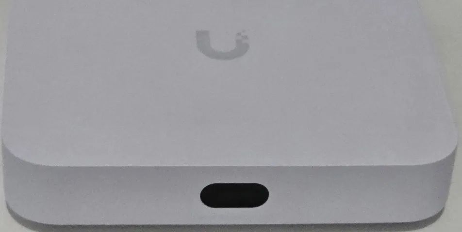 Ubiquiti UniFi Cloud Gateway Ultra (UCG-Ultra) - Foto 5
