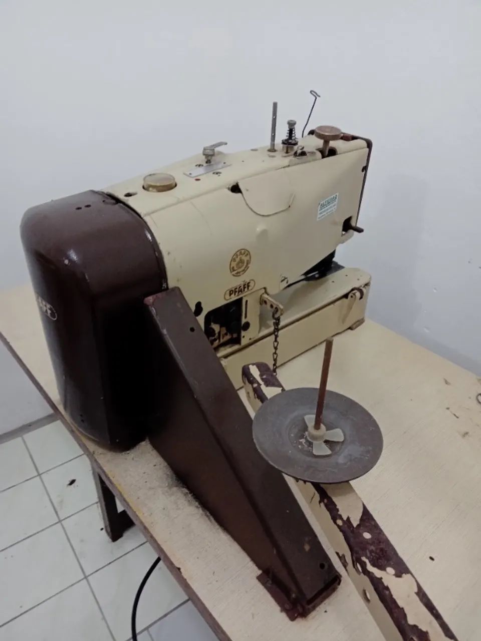 Caseadeira industrial Pfaff - Foto 3