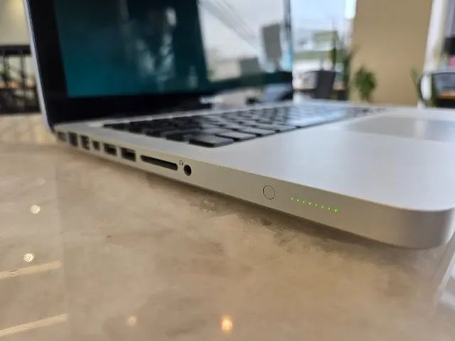 MacBook Pro 2.5 Intel Core I5 8RAM Perfeito com aplicativos Adobe e Microsoft - Foto 4