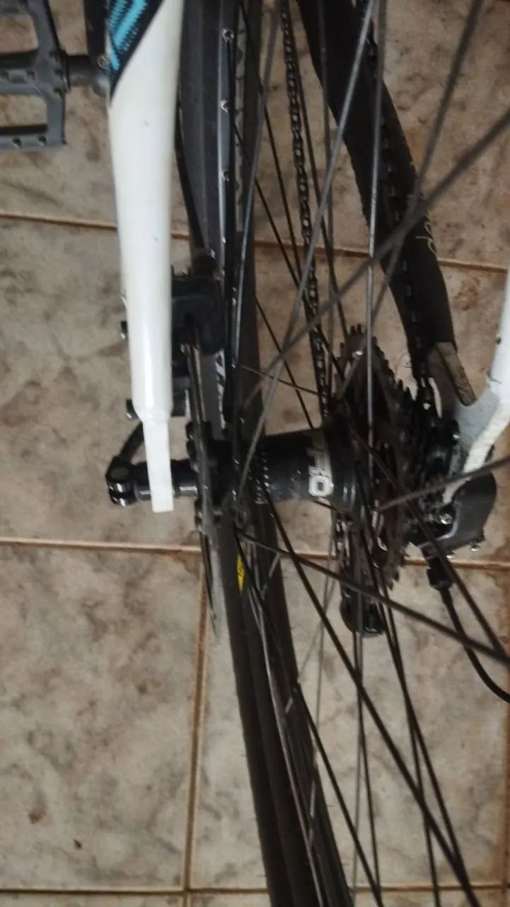 Bicicleta aro 29 MTB - Foto 4