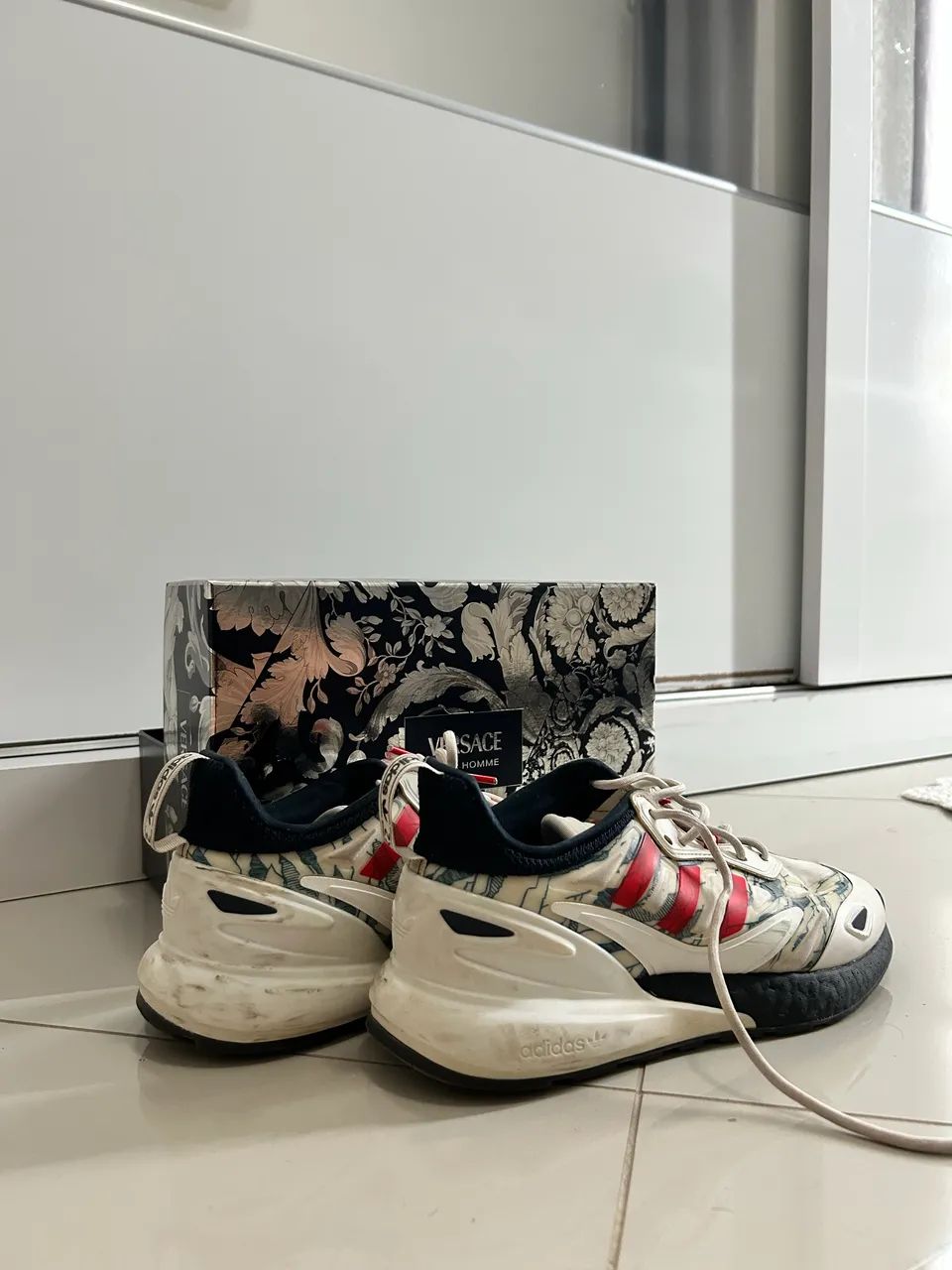 Tênis adidas 
