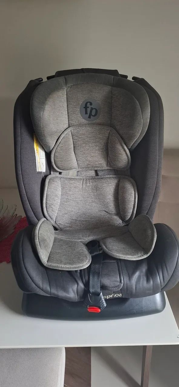 Vendo cadeira de bebê 