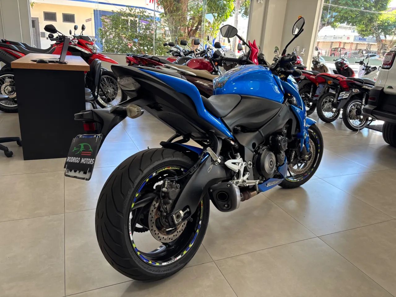 Suzuki GSX-S 1000 - Foto 5