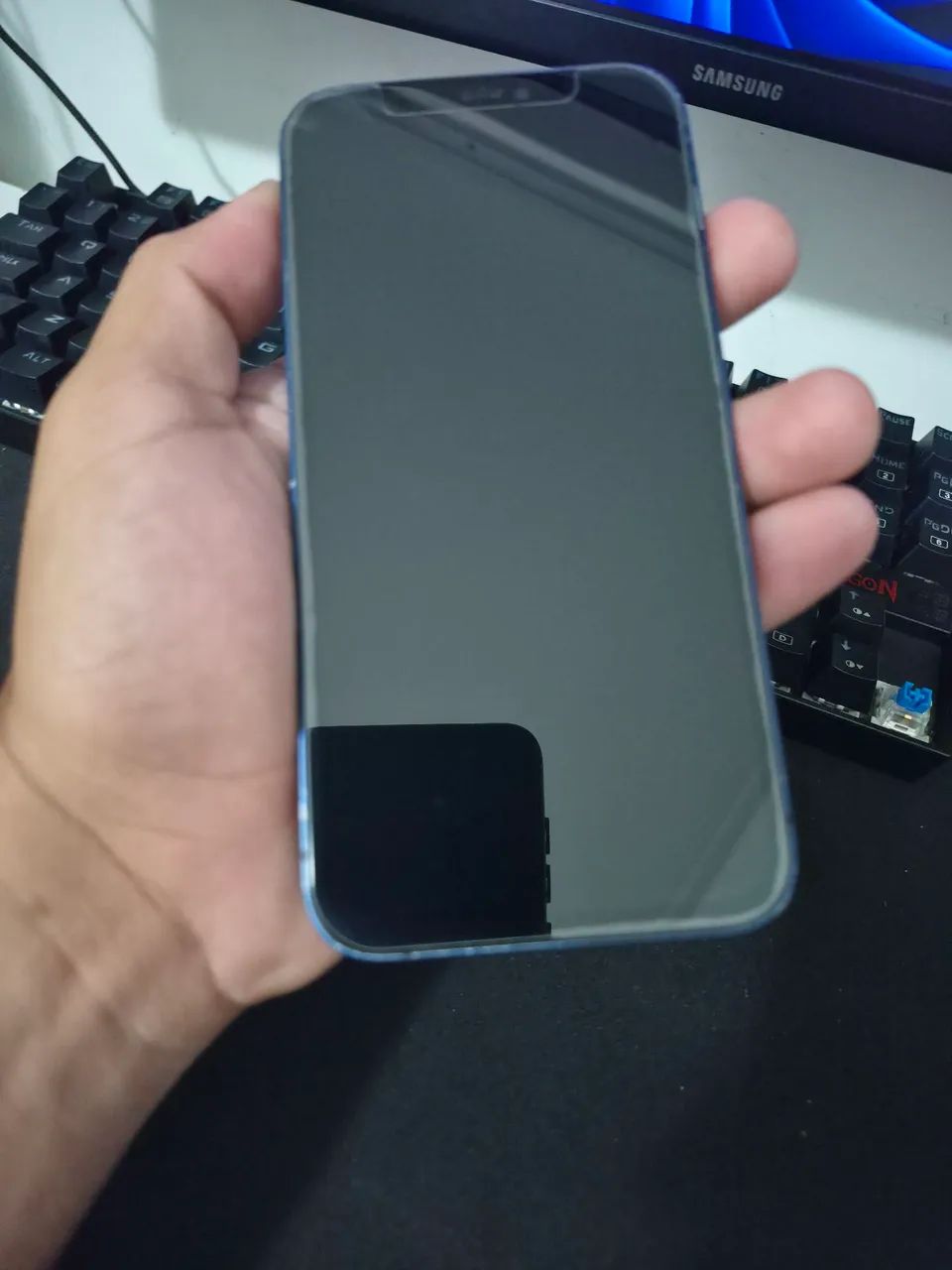 IPhone 12 64gb azul - face id ok - Celulares e Smartphones