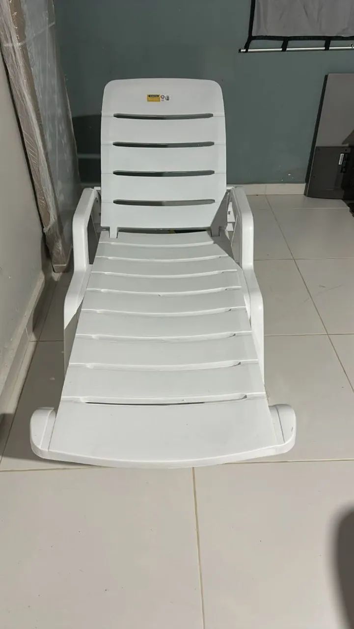 Espreguiçadeira Tramontina Nova