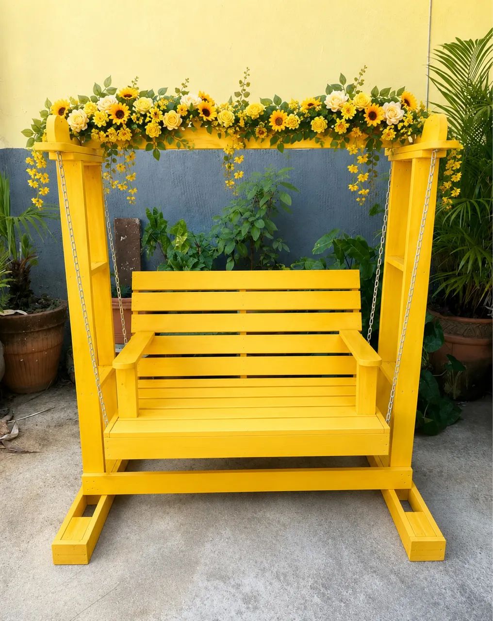 Cadeira de balanço amarela 