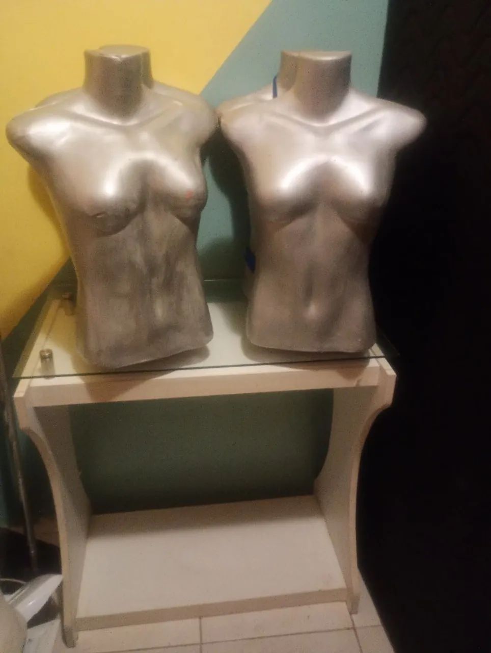 Mesa expositora, lojas e Bazar  - Foto 3