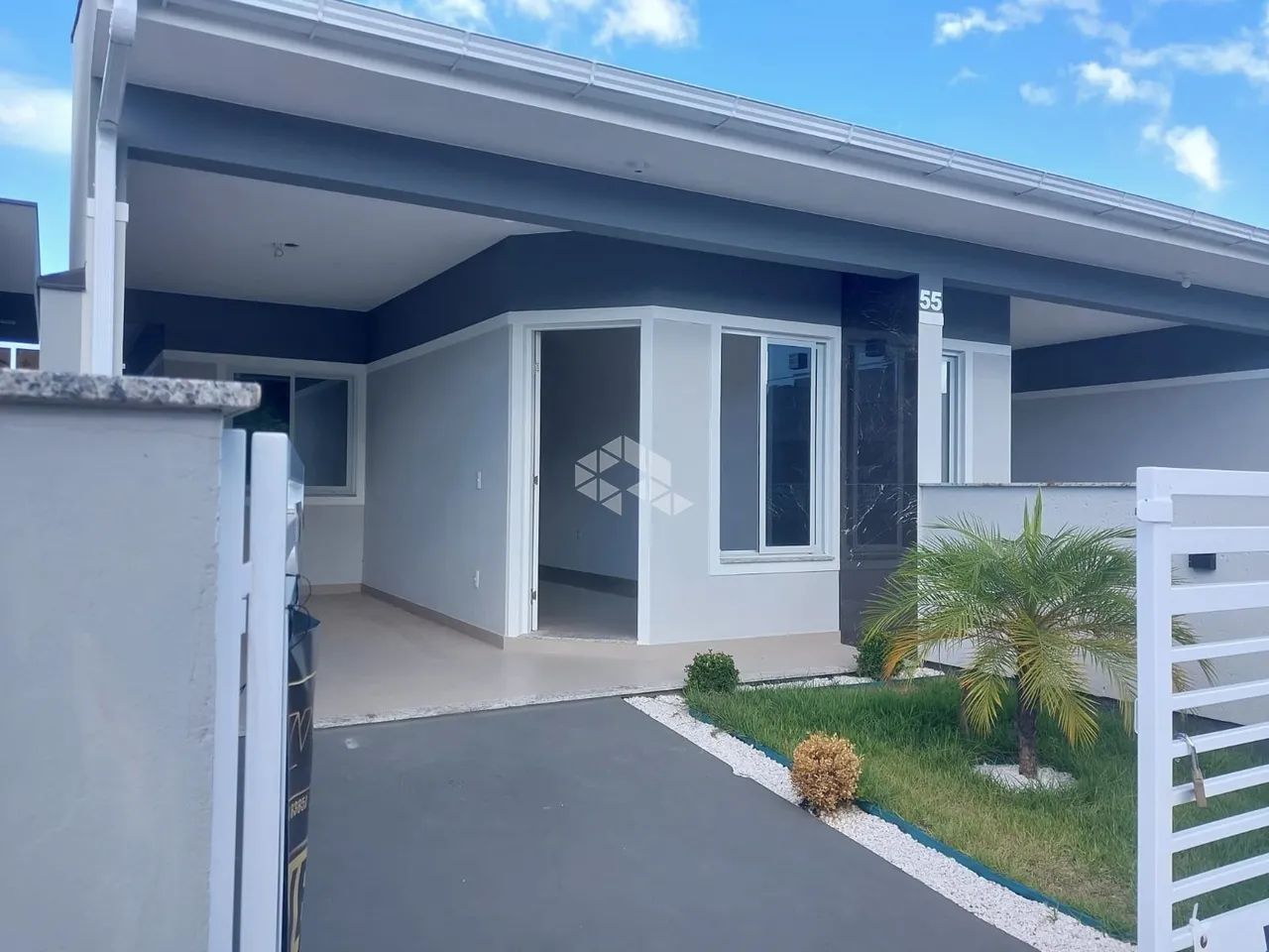 Casa geminada/03dorm/suíte/Forquilhinhas/São José/R$ 479mil! - Foto 2