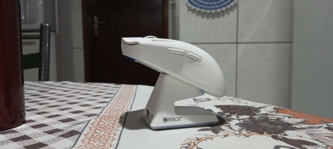 Vendo mouse gamer bluetooth  - Foto 5