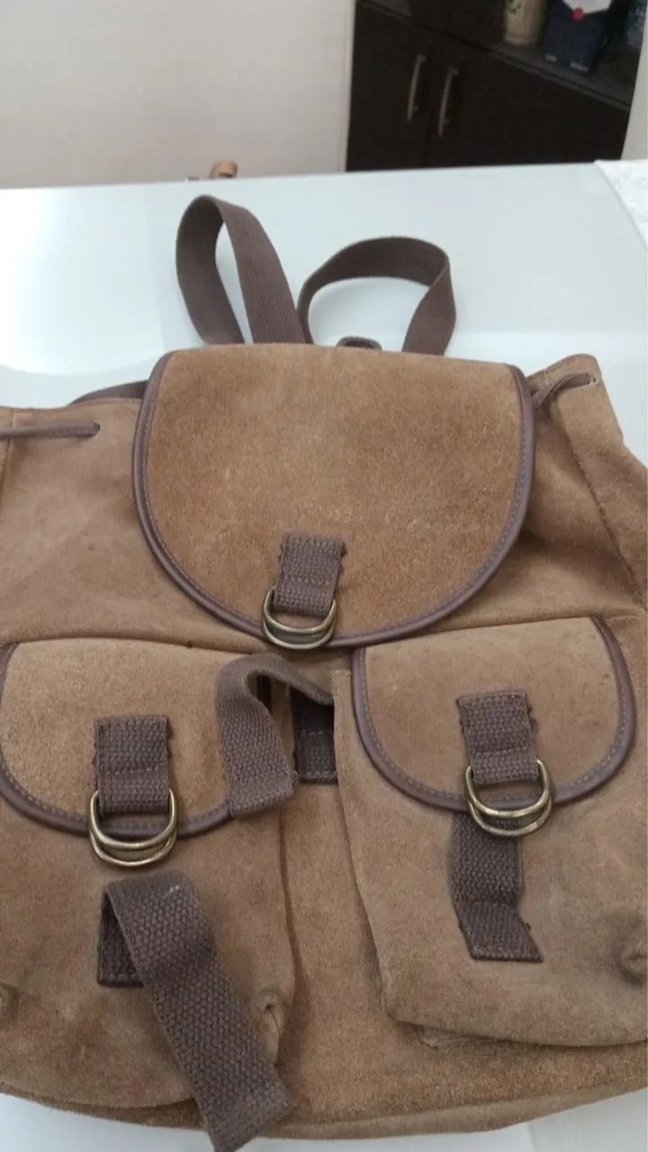 Bolsa/mochila em camurça  - Foto 3