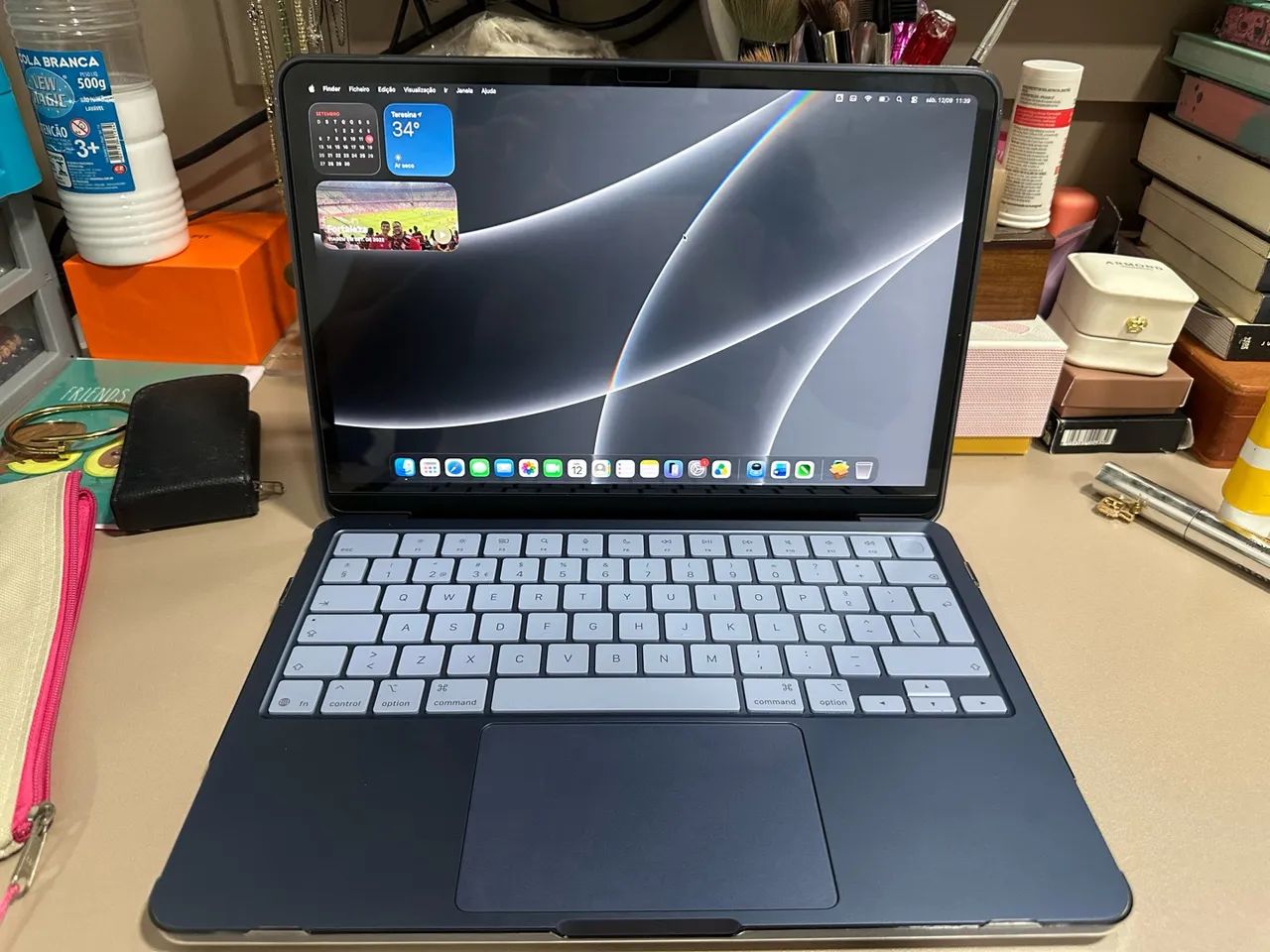 MacBook Neo 512g