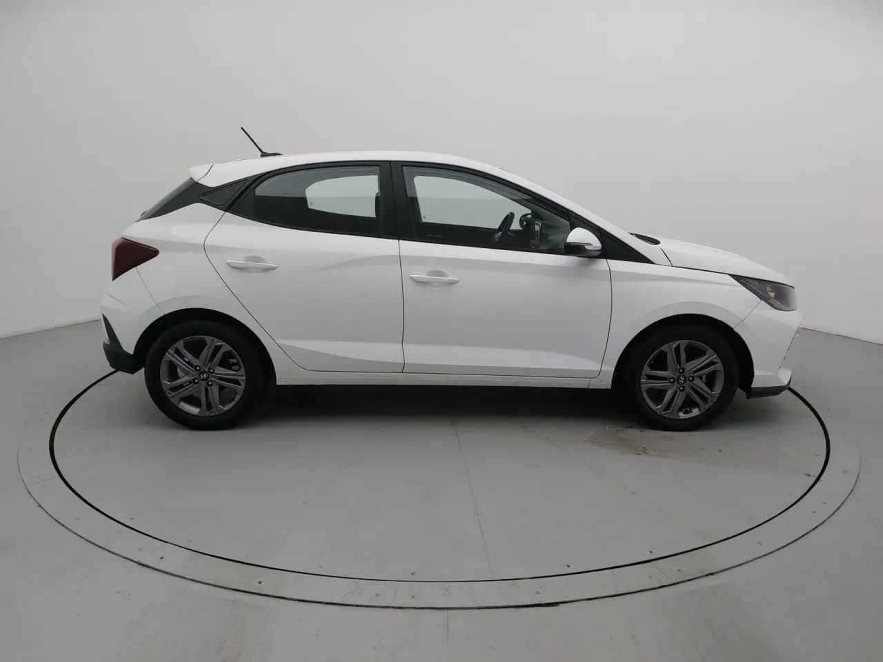 Hyundai HB20 Comf./C.Plus/C.Style 1.0 Flex 12V, foto 6 de 18