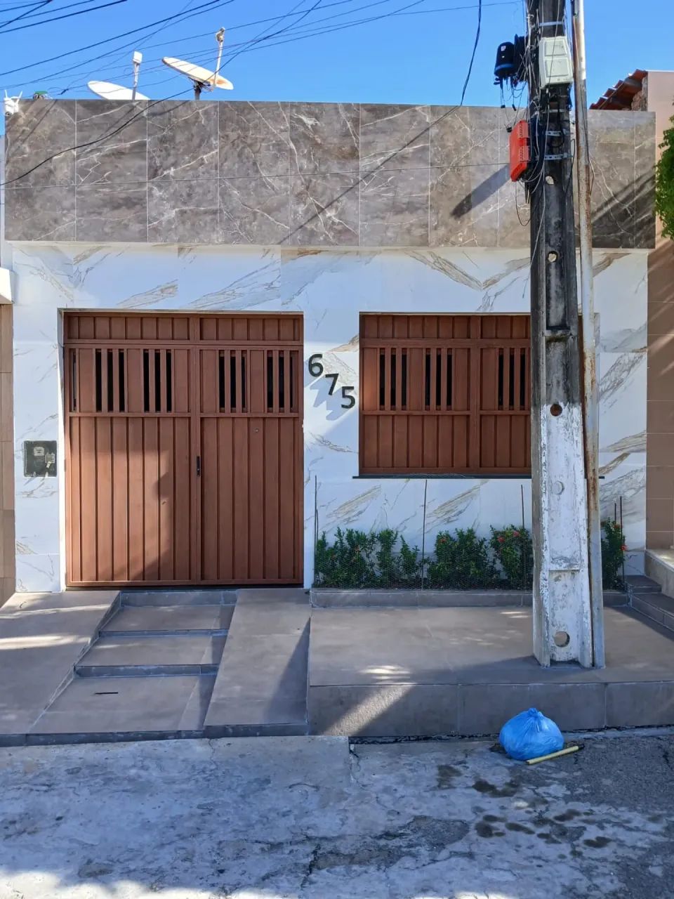 CASA NO BAIRRO SANTO ANTÔNIO