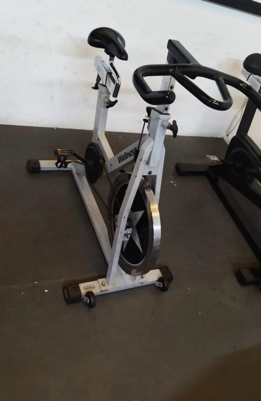 Bike Spinning usada - Foto 2