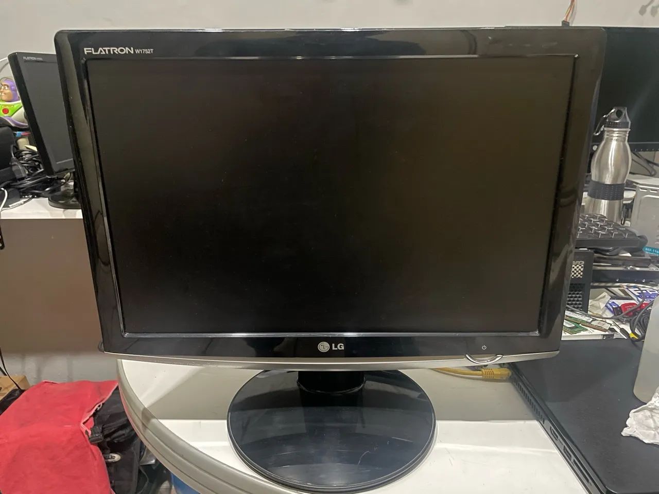 Monitor 17 LG VGA  e DVI funcionando 