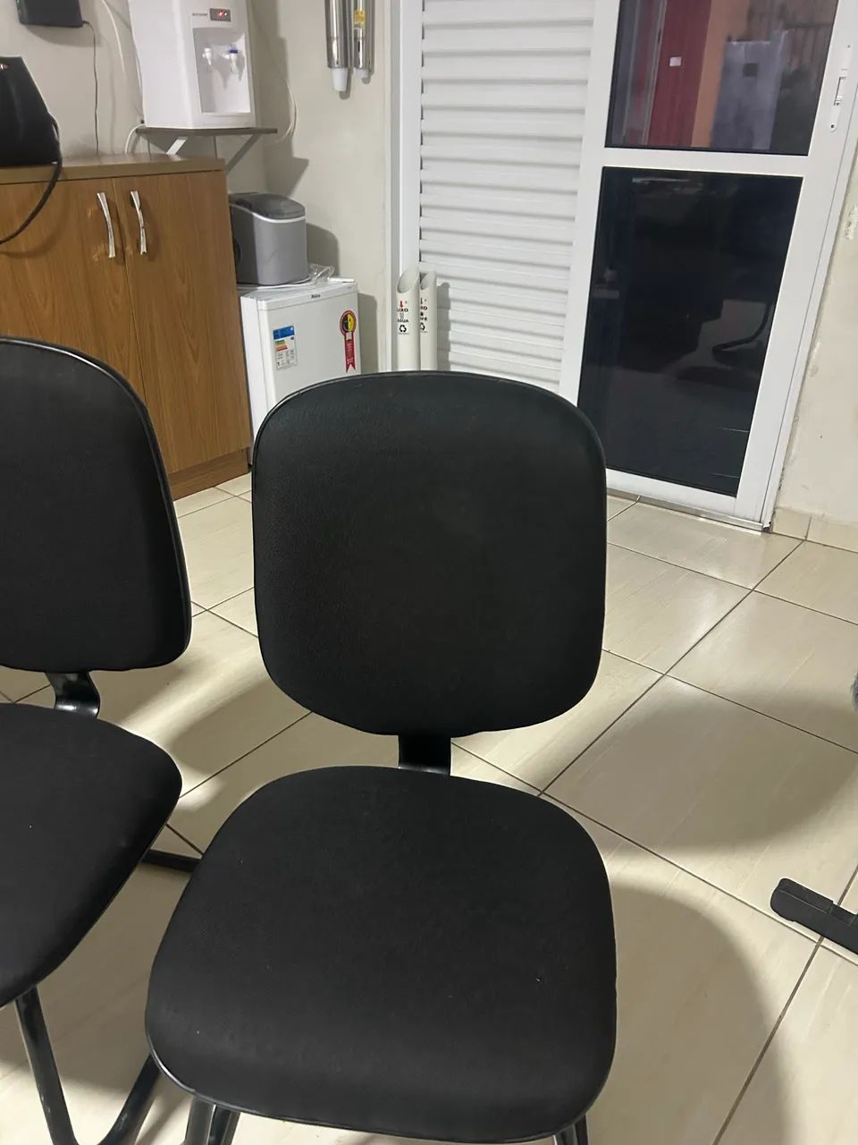 Vendo cadeiras de escritório  - Foto 5