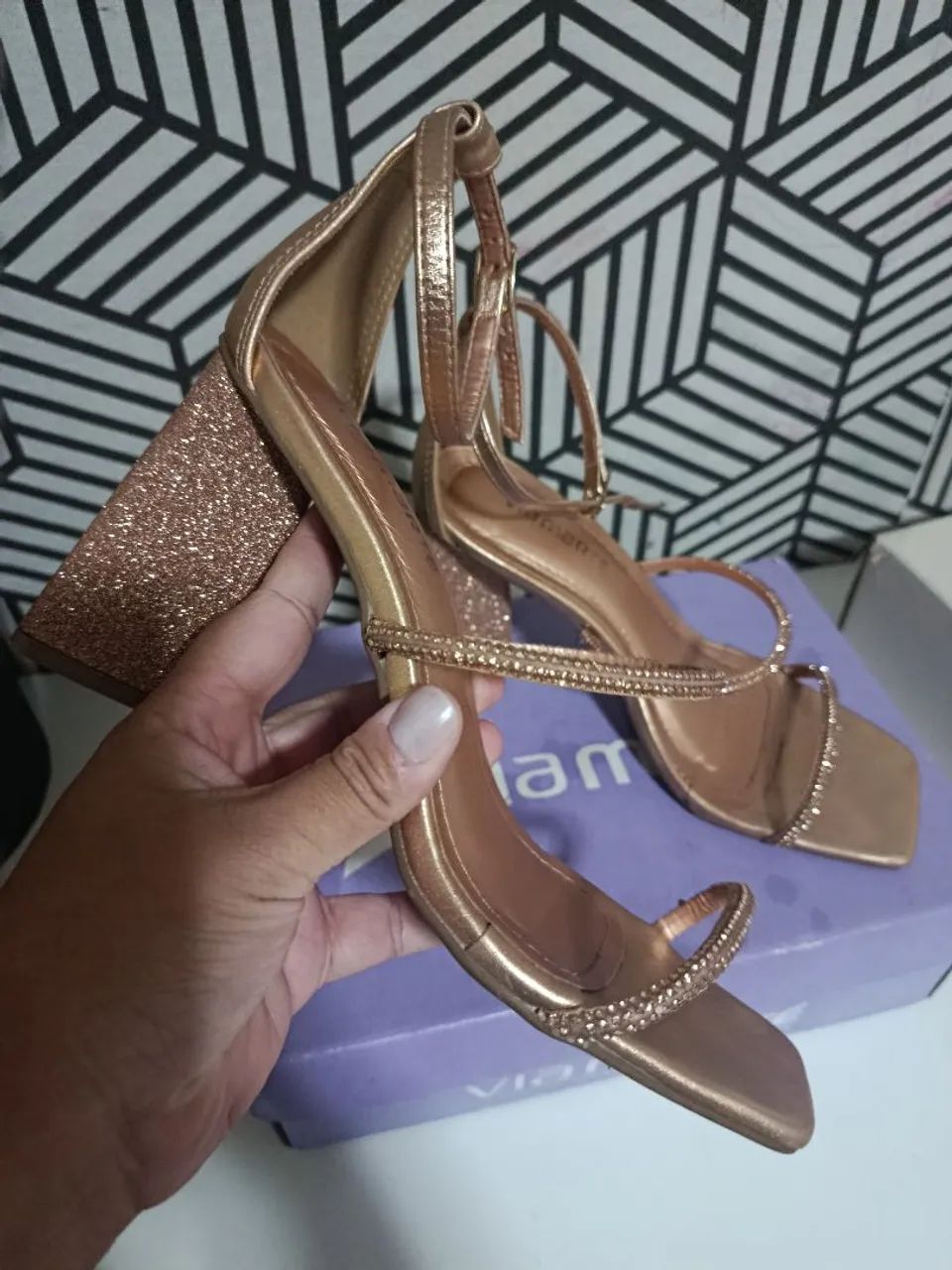 Sandália strass via marte - Foto 2