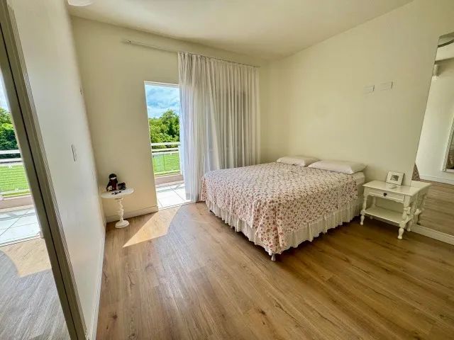 Vendo Sobrado Semi mobiliado centro - Foto 4