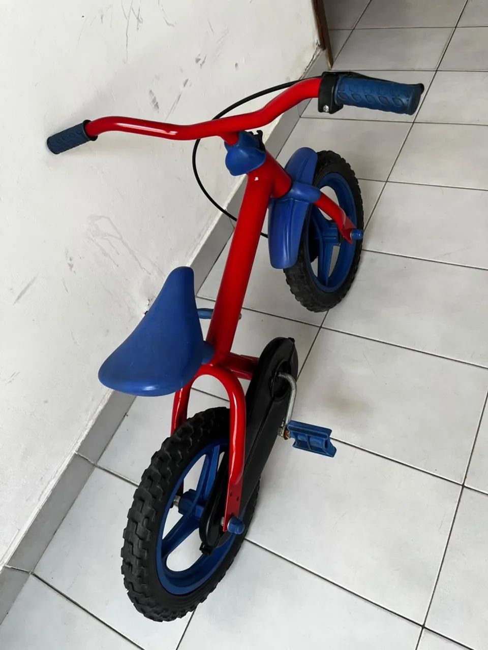 Vendo e troco bicicleta infantil barata - Foto 2
