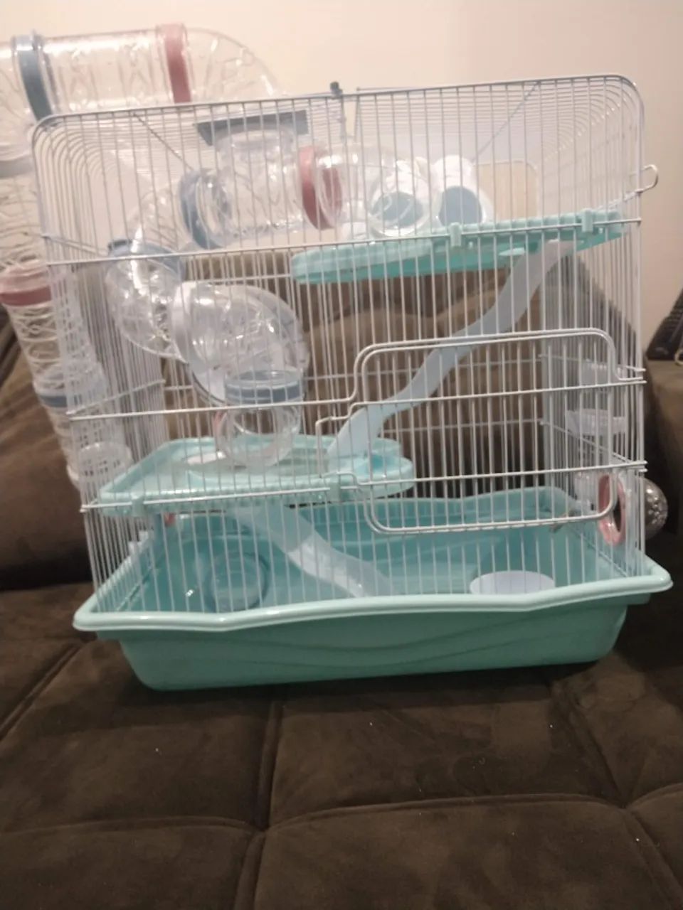 Kit Completo para Hamster: Gaiola Grande + Transporte + Acessórios e brinquedos (Desapego) - Foto 6