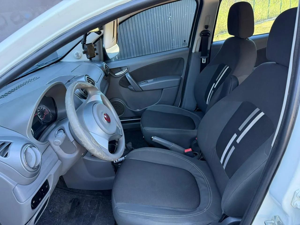 Fiat Palio Essence 1.6 Flex 16V 5P 2012 - Foto 3